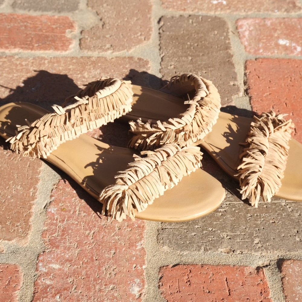 *BRAND NEW* Joie Pippa fringe slide sandal